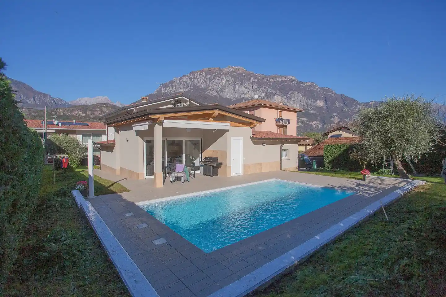 Flat in a Villa in Darfo Boario Terme (Pellalepre)