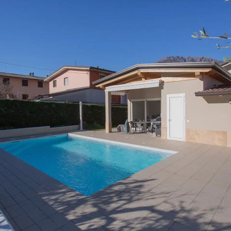 Flat in a Villa in Darfo Boario Terme (Pellalepre)