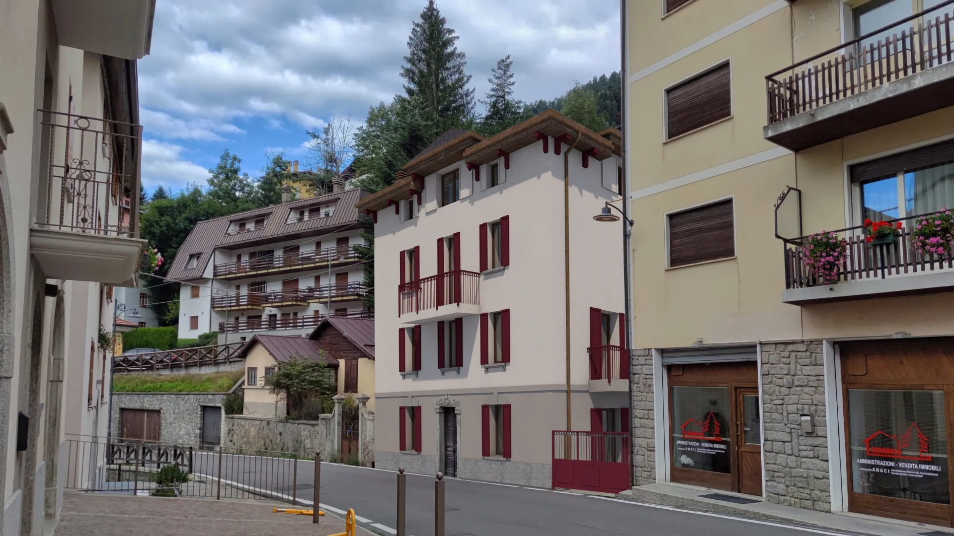 FOTOINSERIMENTO 1 Glam Flat with Terrace & Balcony in Ponte di Legno