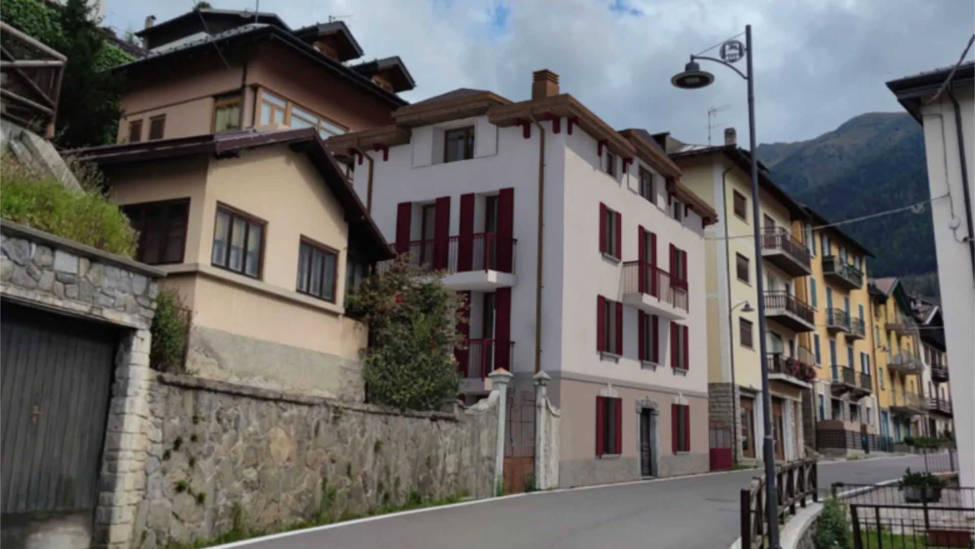 FOTOINSERIMENTO2-780×780 Glam Flat with Terrace & Balcony in Ponte di Legno