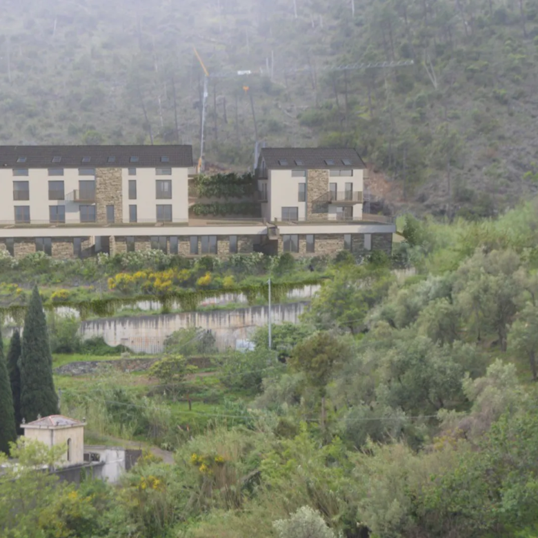 New Luxe Apartments in Deiva Marina